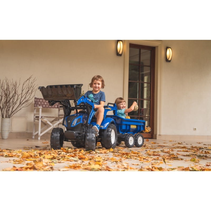 FALK Traktor New Holland z Maxi Przyczepą i Łyżką od 3 lat