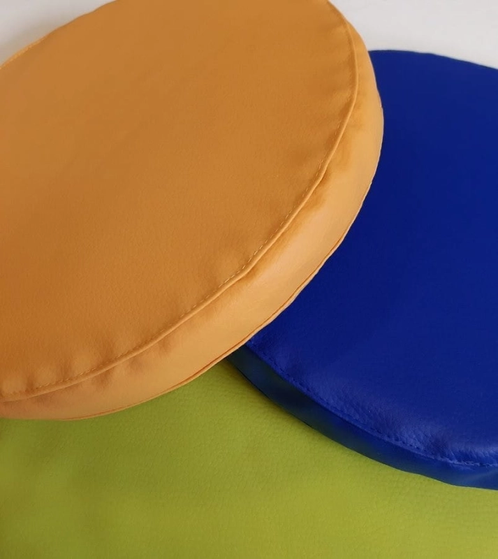 Poduszki EKOSKÓRA wysokość  6 cm zestaw Liczby 1-10 AKSON