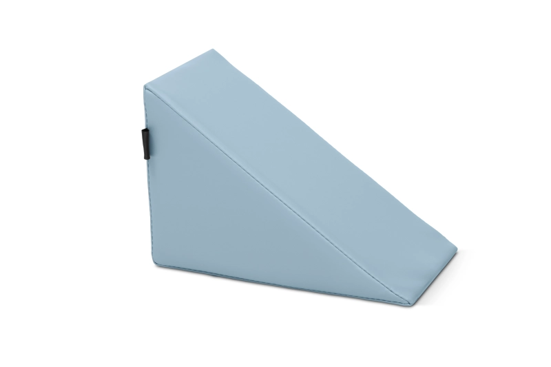 Klin rehabilitacyjny 30×15×21 cm – kolor błękitny