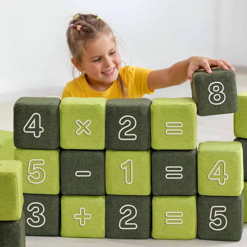 Numo 24 - miękkie klocki magnetyczne z cyframi i znakami matematycznymi do nauki liczenia